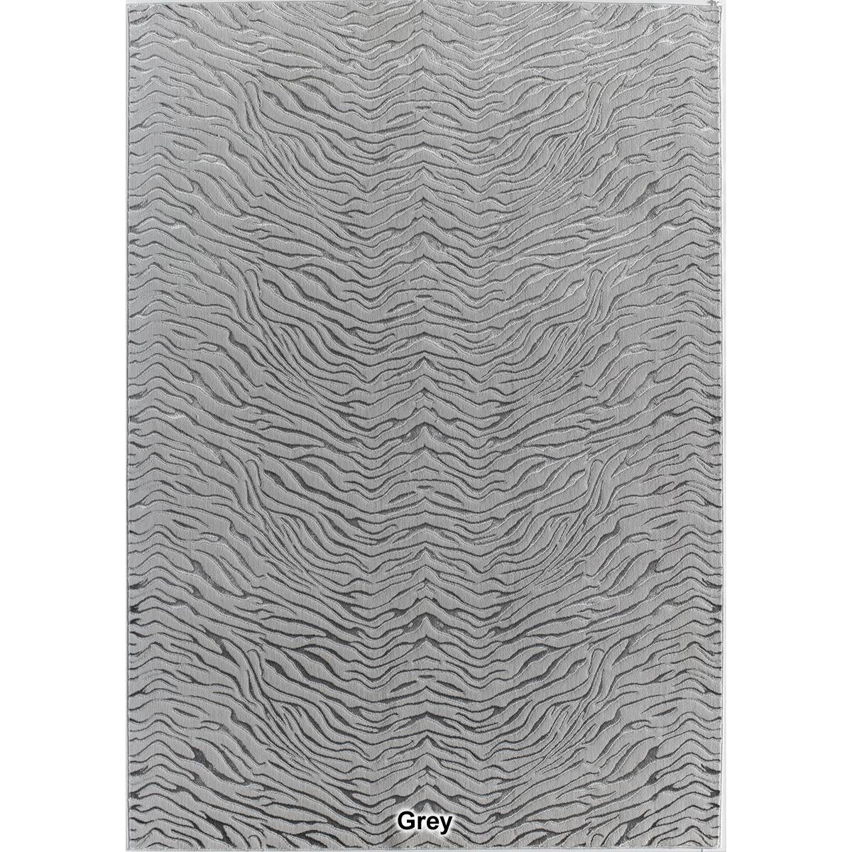 CosmoLiving By Cosmopolitan(tm) Hazel Tiger Area Rug