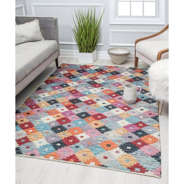 Rugs America(tm) Iggi Daisy Doolittle Transitional Vintage Area Rug alternate view