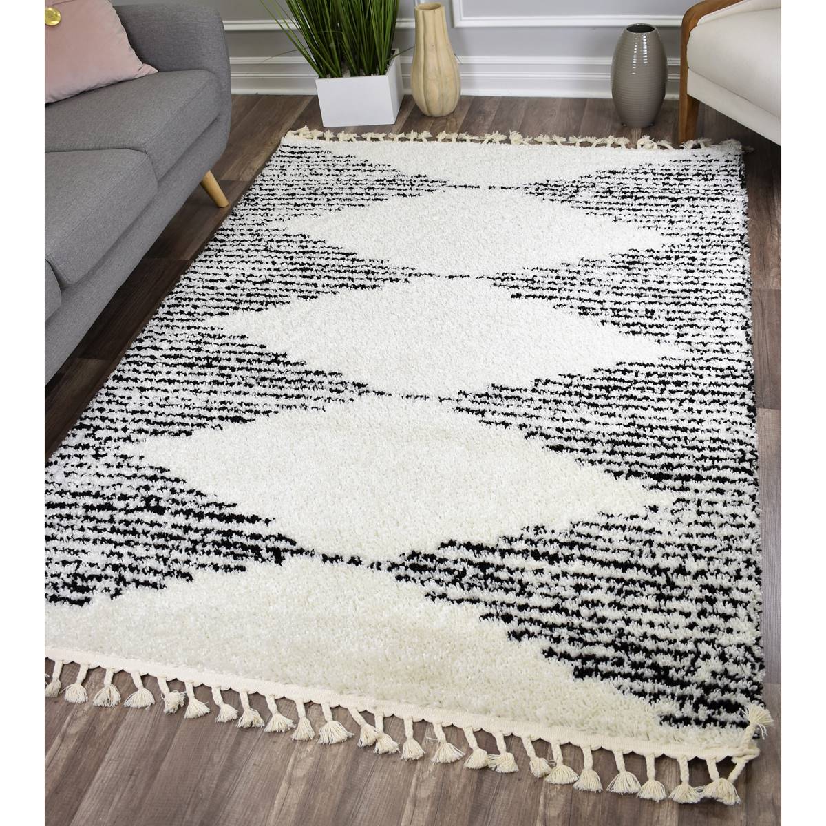 CosmoLiving By Cosmopolitan(tm) Mason Shag Heath Tribal Area Rug