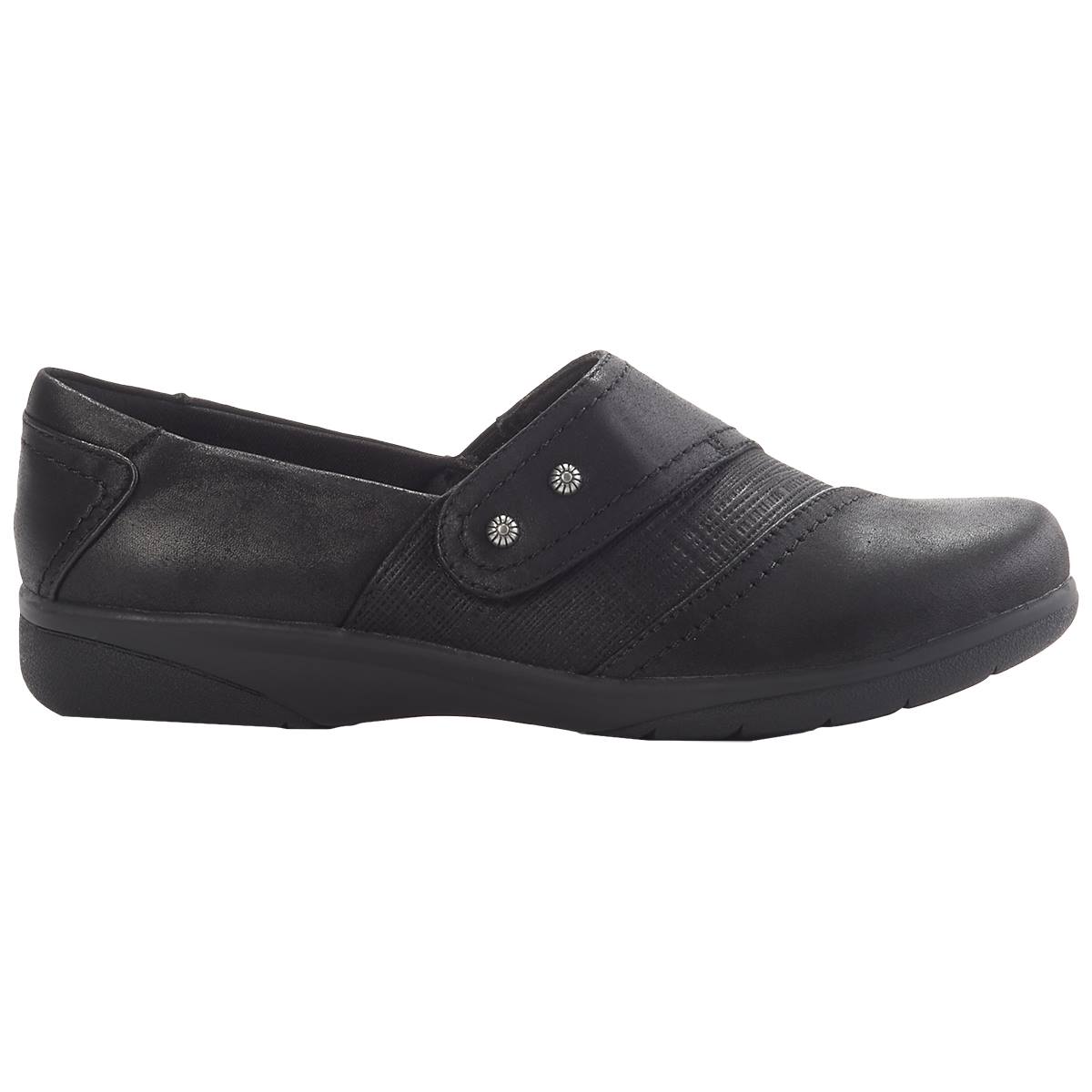 Womens BareTraps(R) Darma Loafers