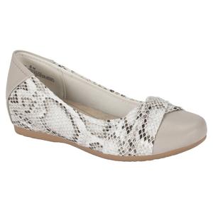 Womens BareTraps(R) Mitsy Casual Ballet Flats