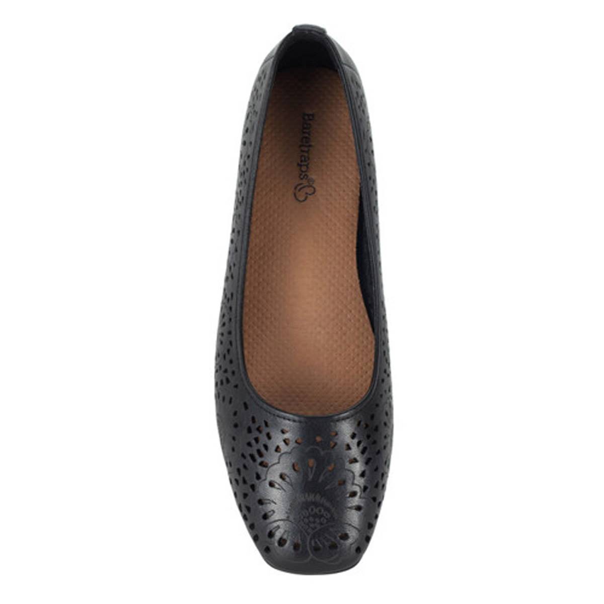 Womens BareTraps(R) Chika Flats