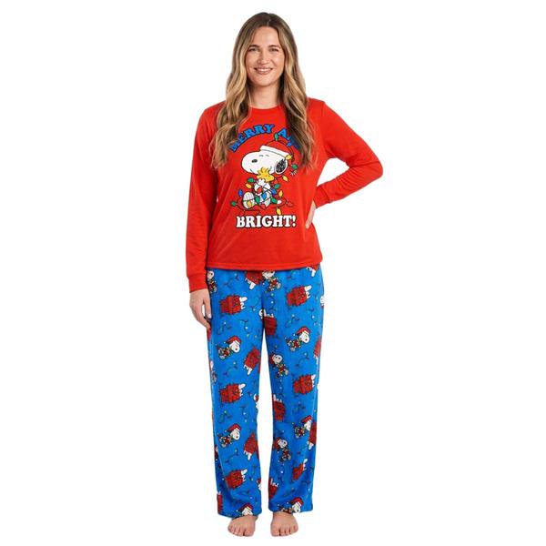 Womens Snoopy(tm) Long Sleeve Merry & Bright Pajama Set