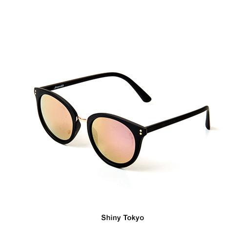 Womens Aeropostale Catty Round Plastic Sunglasses alternate view
