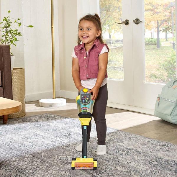 VTech(R) 4 in 1 Push & Play Vacuum alternate view