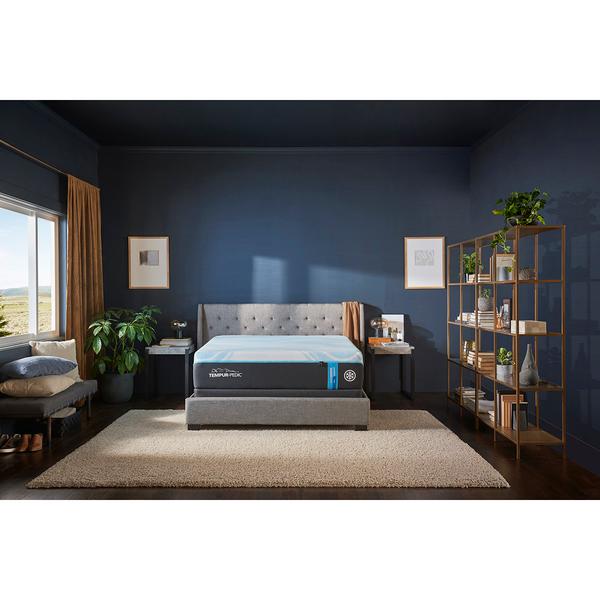 Tempur-Pedic(R) Lux Breeze 2.0 Soft Mattress alternate view