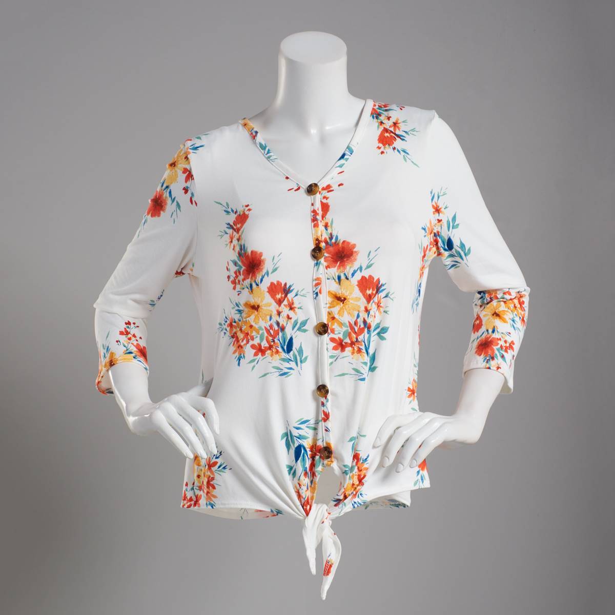 Plus Size C'est La Vie 3/4 Sleeve Button Detailed Floral Top