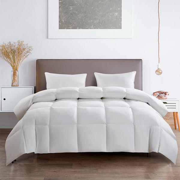 Serta(R) 233 Thread Count Goose Feather Down Fiber Warm Comforter alternate view