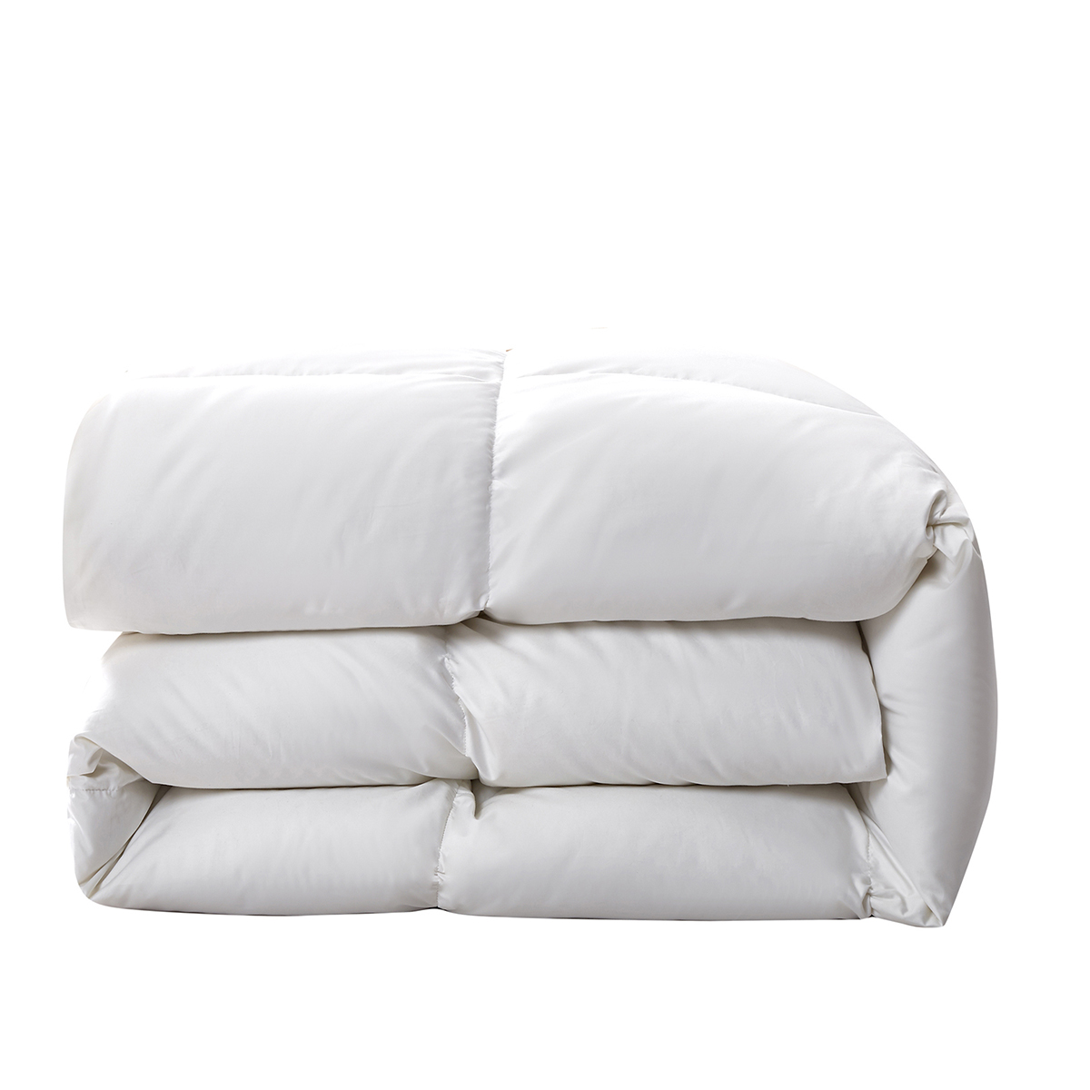 Serta(R) 300 Thread Count White Down Fiber Light Warmth Comforter