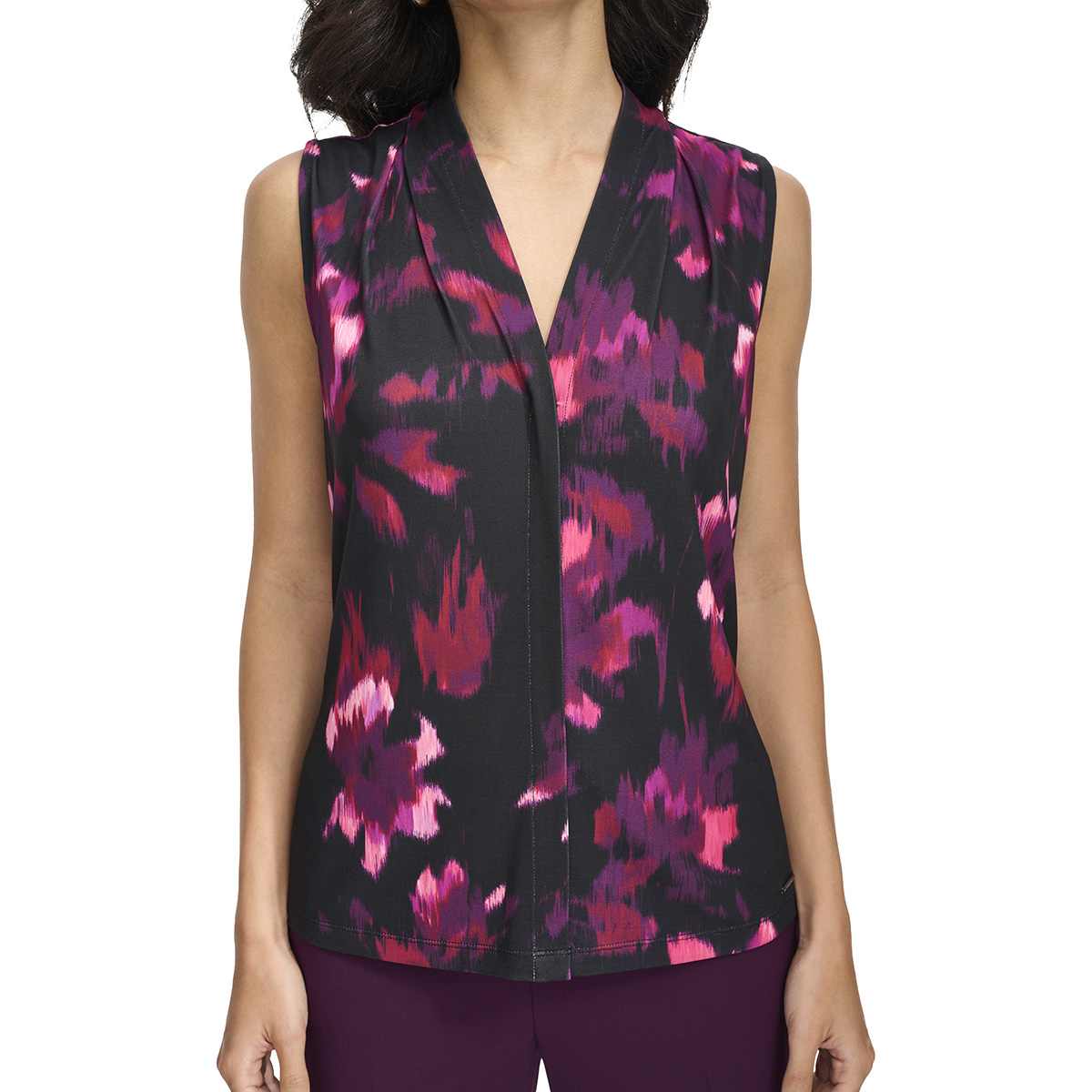 Womens Calvin Klein Sleeveless Smudge Floral V-Neck Blouse