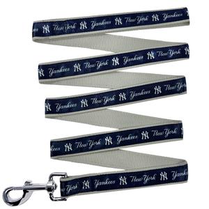 MLB New York Yankees Dog Leash