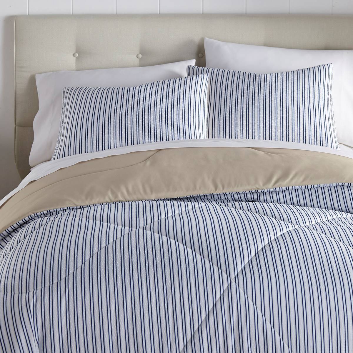 Shavel Home Products Seersucker Comforter Set - Sailor Stripe