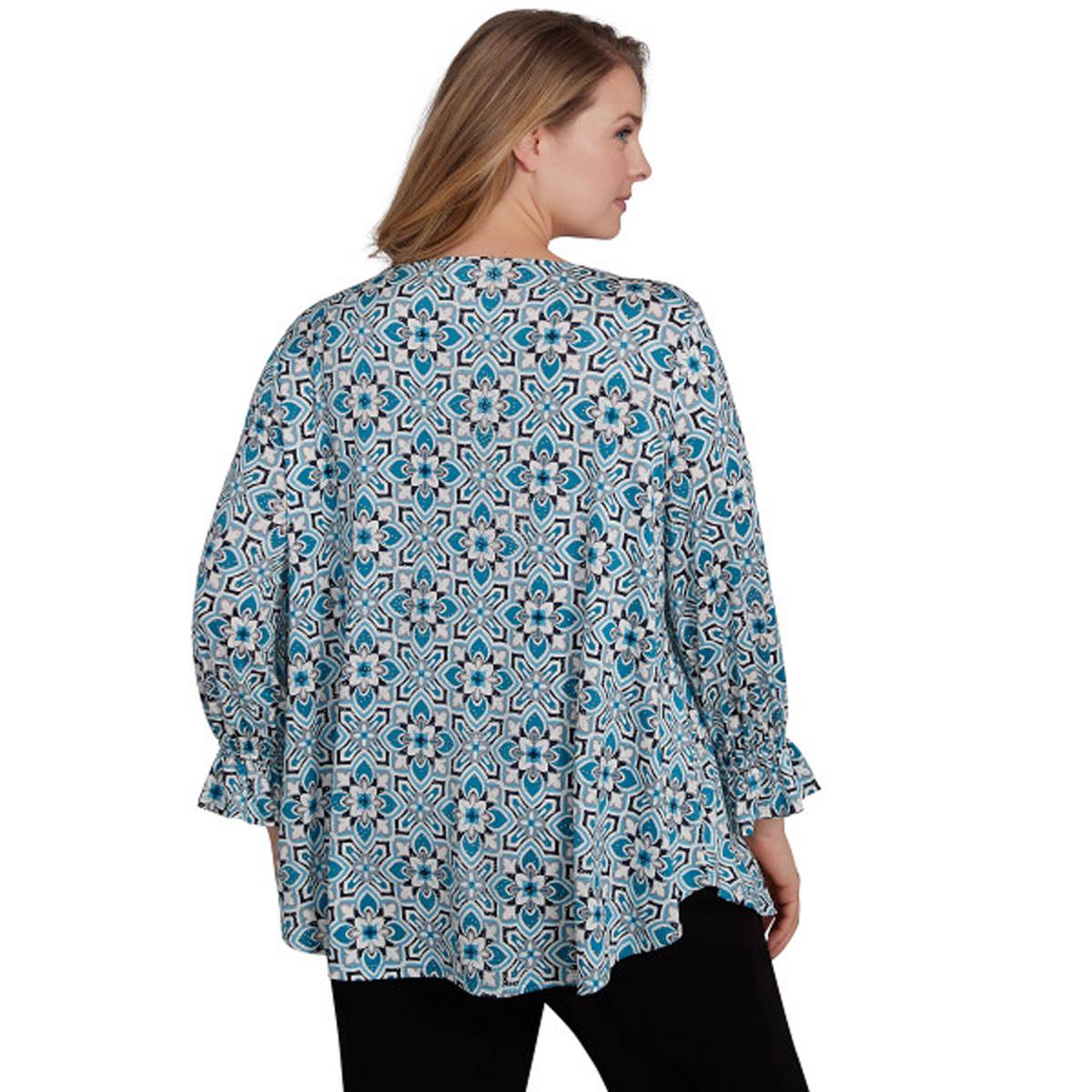 Plus Size Ruby Rd. Wintery Glow Long Sleeve Keyhole Neck Tee