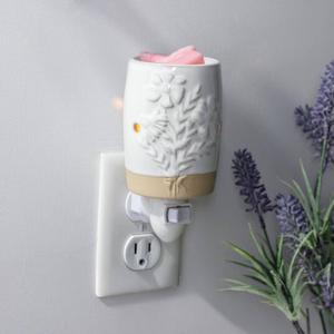 Candle Warmers Etc. Garden Blooms Pluggable Warmer alternate view