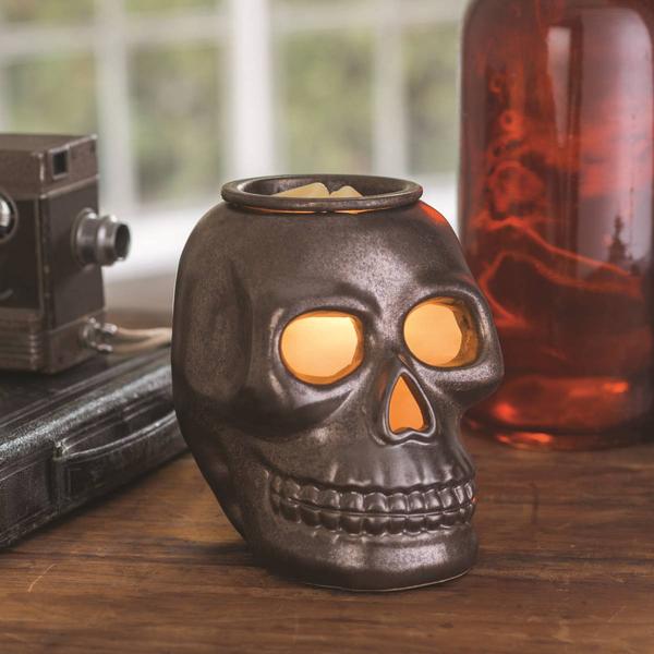 Candle Warmers Etc. Skull Illumination Wax Warmer alternate view