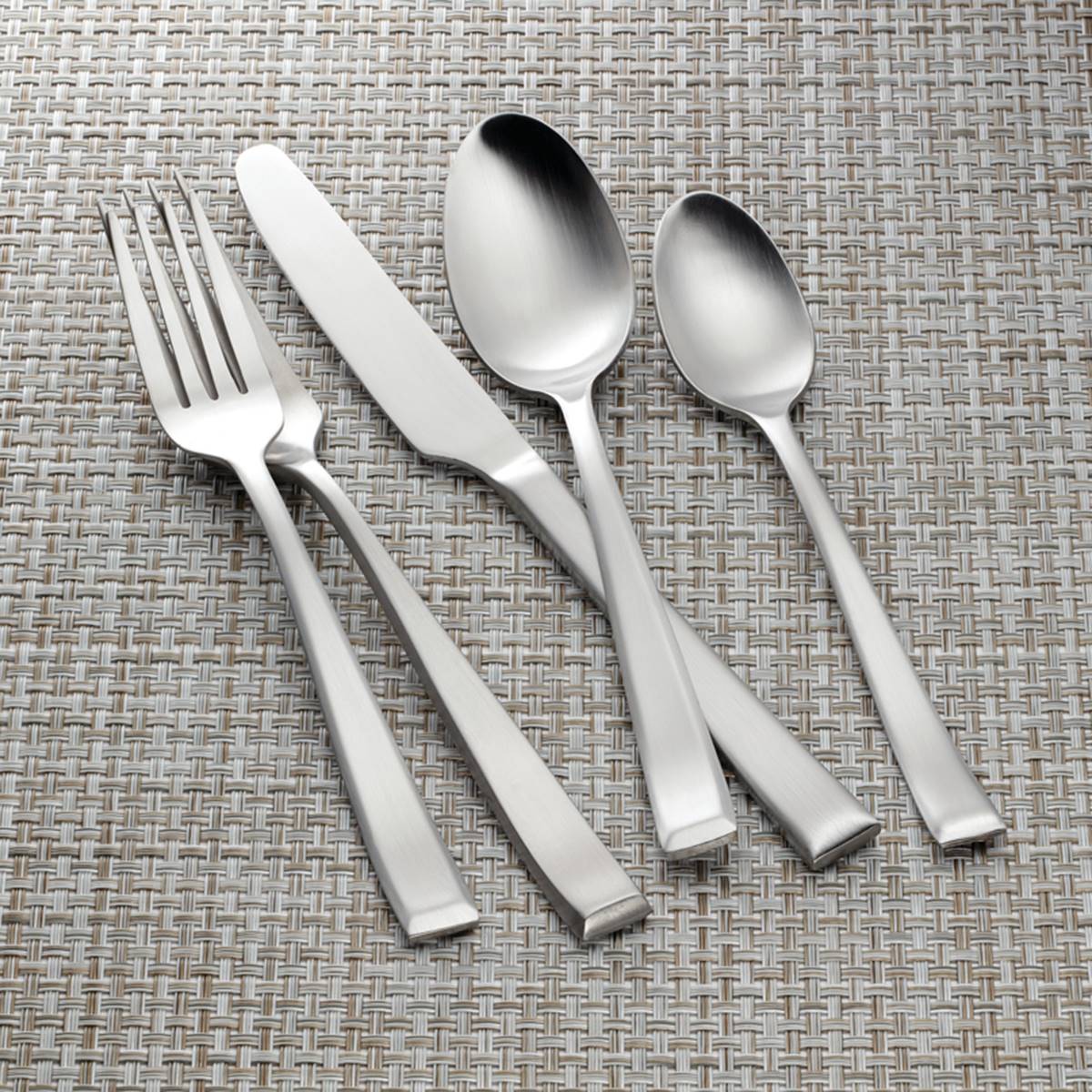 Hampton Forge Satin Touch 20pc. Everyday Flatware Set