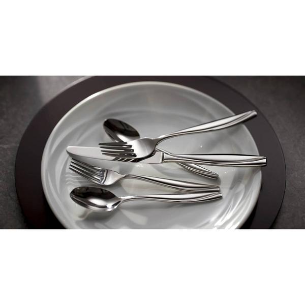 Oneida Camlynn Mirror 20pc. Everyday Flatware Set alternate view