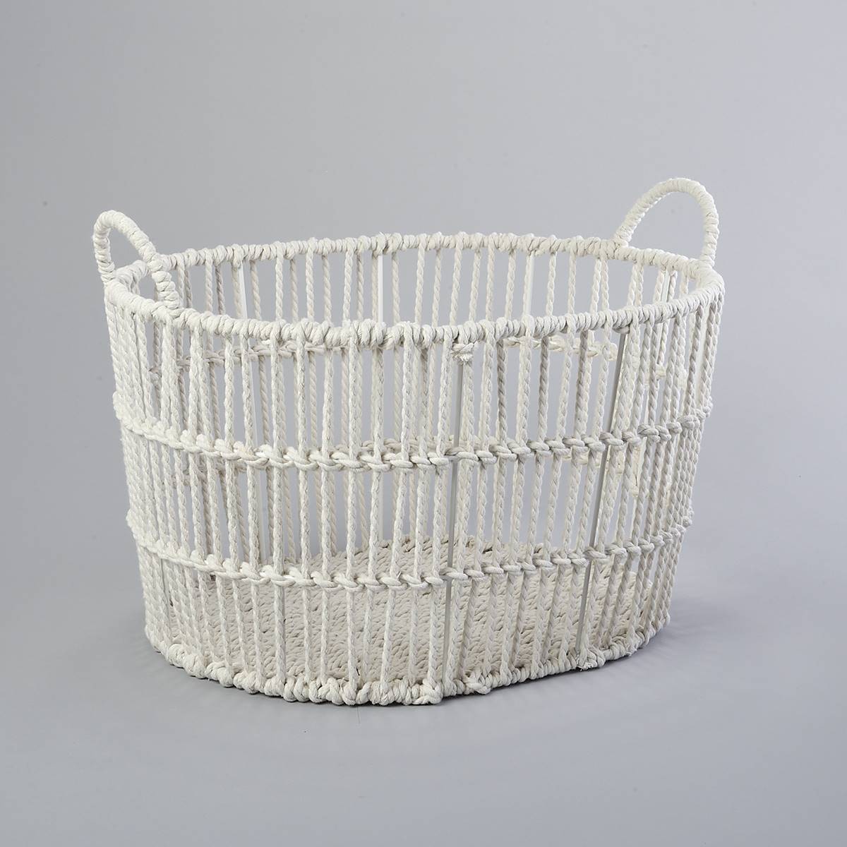 Small Oval Open Twisted Chunky Rope Cream Basket.
