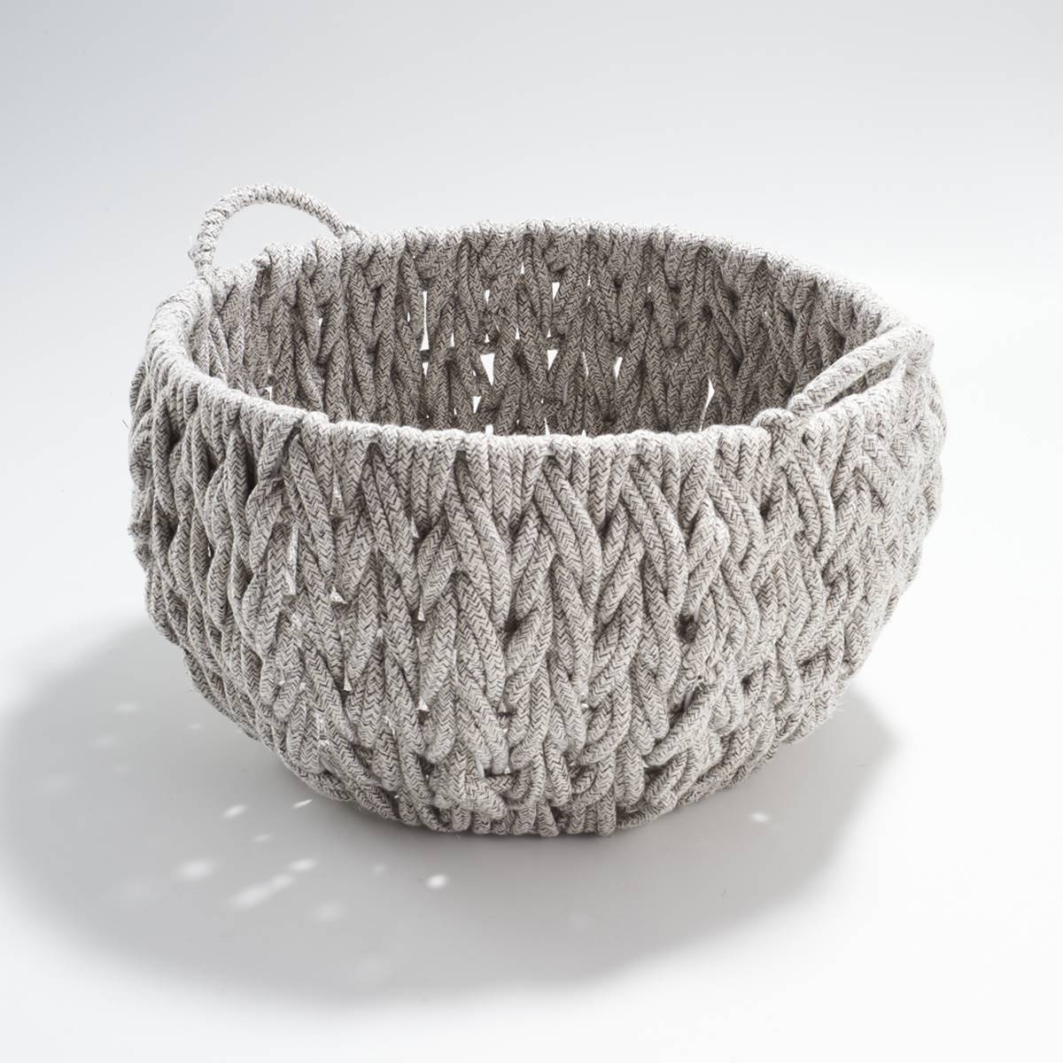 Medium Braided Round Chunky Cotton Rope Basket