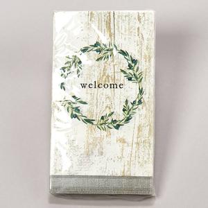Welcome Guest Wreath Dinner Napkins - 16 Count