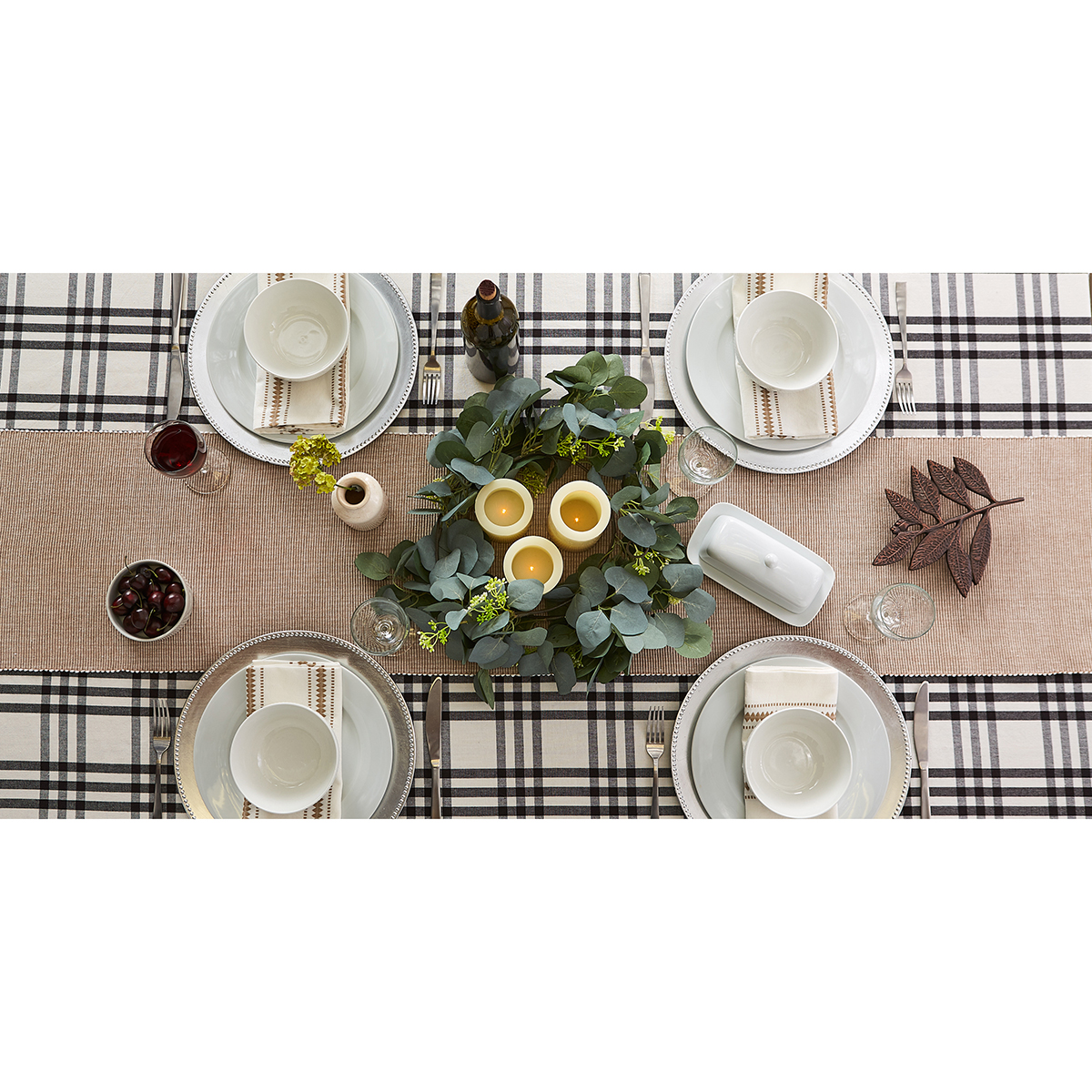 DII(R) Design Imports 2-Tone Ribbed Table Runner