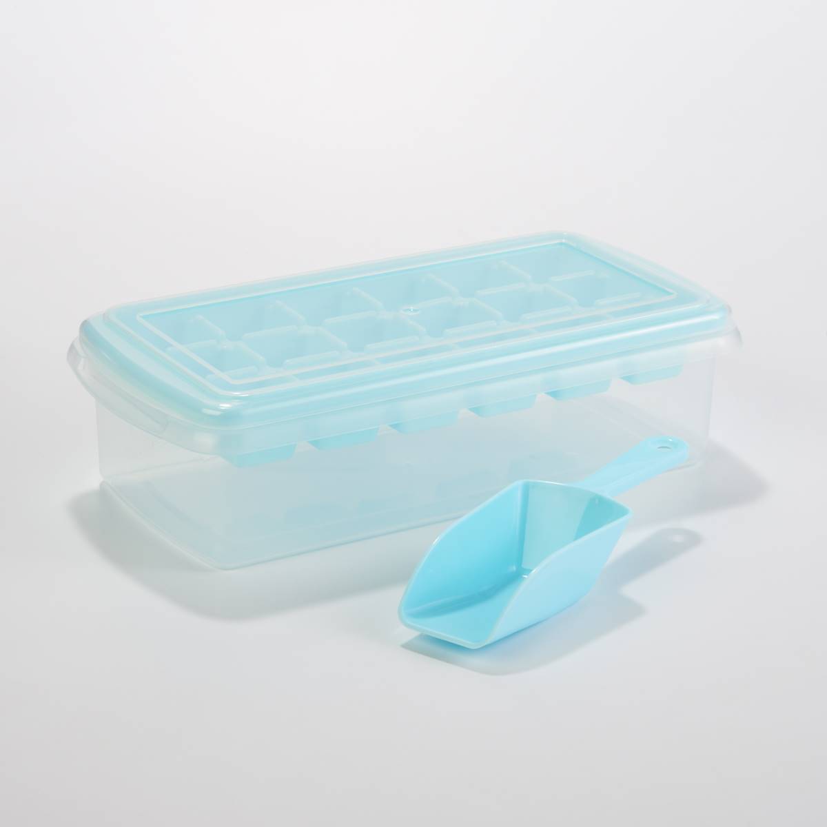 18 Ice Cube Tray With Scooper & Lid