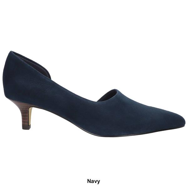 Womens Bella Vita Quilla Suede Heels alternate view