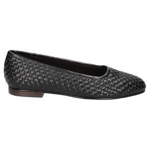 Womens Bella Vita Kimiko Square Toe Flats alternate view