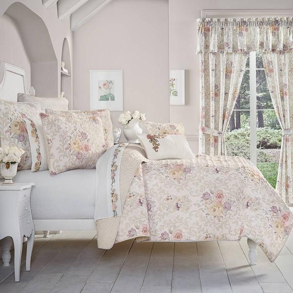 Royal Court Chardonnay Bedding Collection