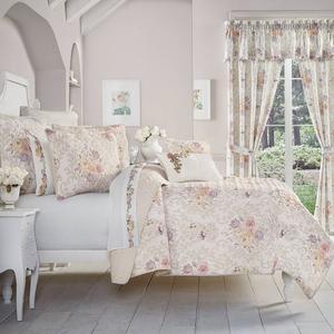 Royal Court Chardonnay Bedding Collection
