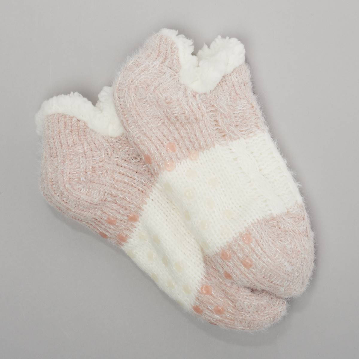 Womens Fuzzy Babba V Ankle Slipper Socks