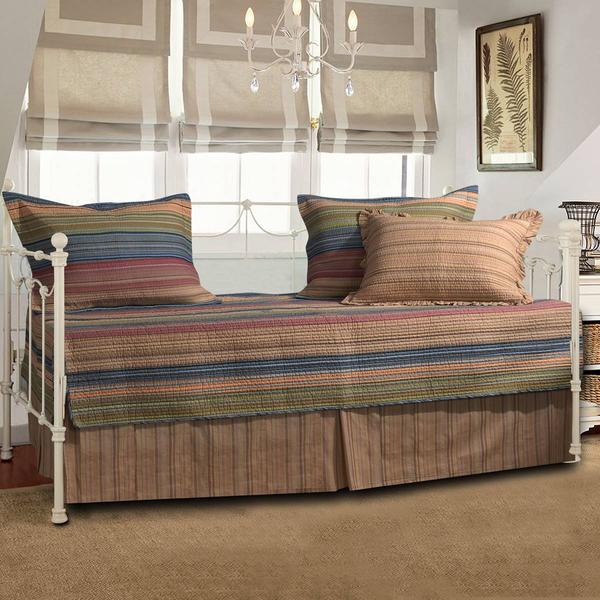 Greenland Home Fashions(tm) Katy 100% Cotton Reversible Daybed Set