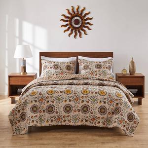Greenland Home Fashions Andorra Paisley Medallions 3pc. Quilt Set
