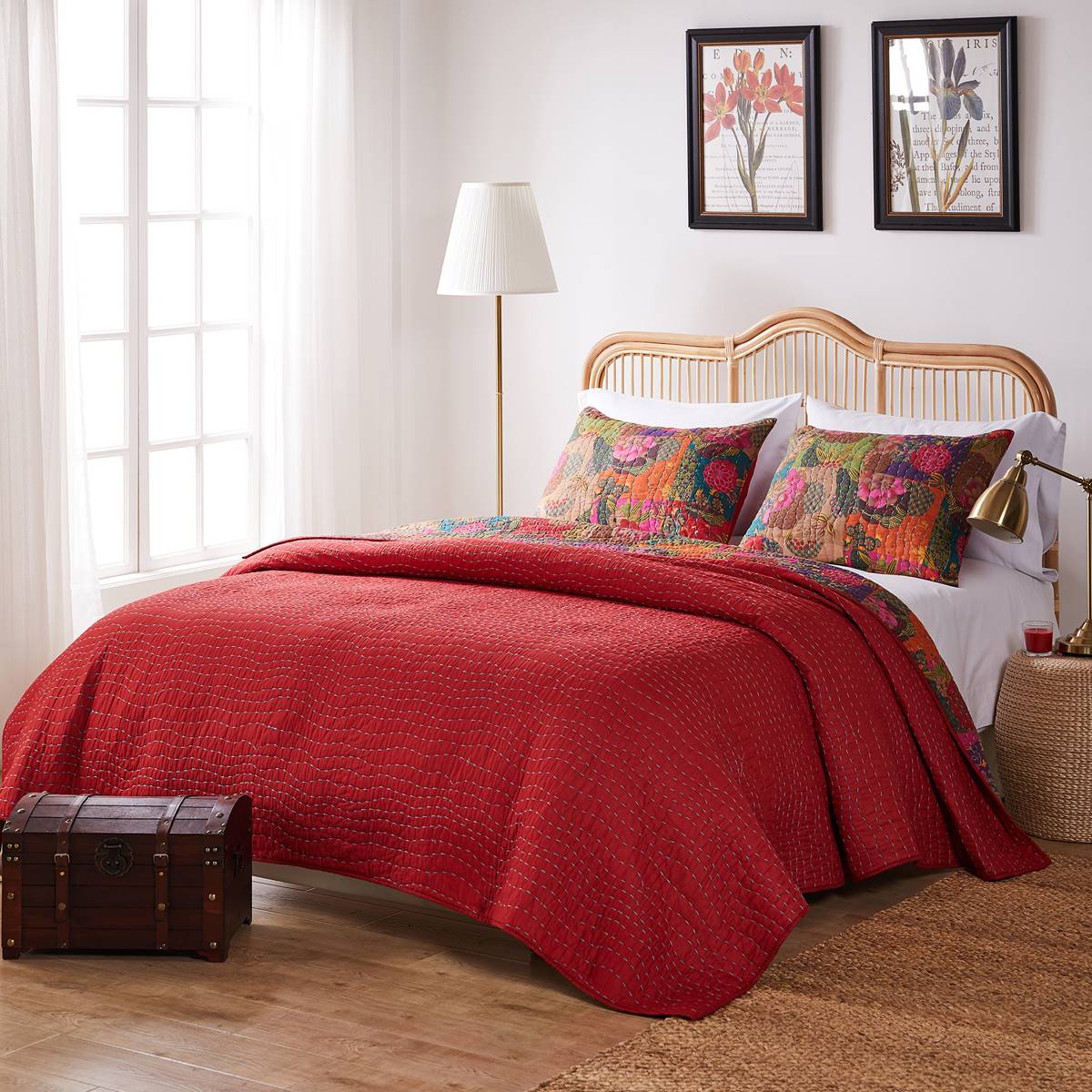 Greenland Home Fashions(tm) Jewel Kantha-style Quilt Set