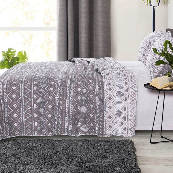 Greenland Home Fashions(tm) Denmark Hygge Reversible 3pc. Quilt Set alternate view