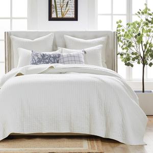 Greenland Home Fashions(tm) Monterrey Finely Stitch Solid Quilt Set alternate view