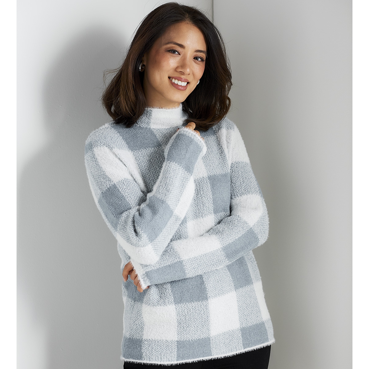 Petites Chloe & Jasmine Long Sleeve Eyelash Plaid Pullover