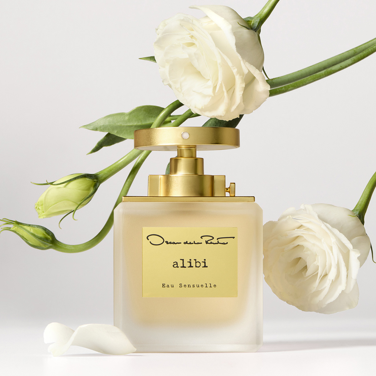 Oscar De La Renta Alibi Eau Sensuelle Eau De Parfum