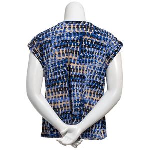 Plus Size Cure Short Sleeve Keyhole Neck Abstract Blouse alternate view
