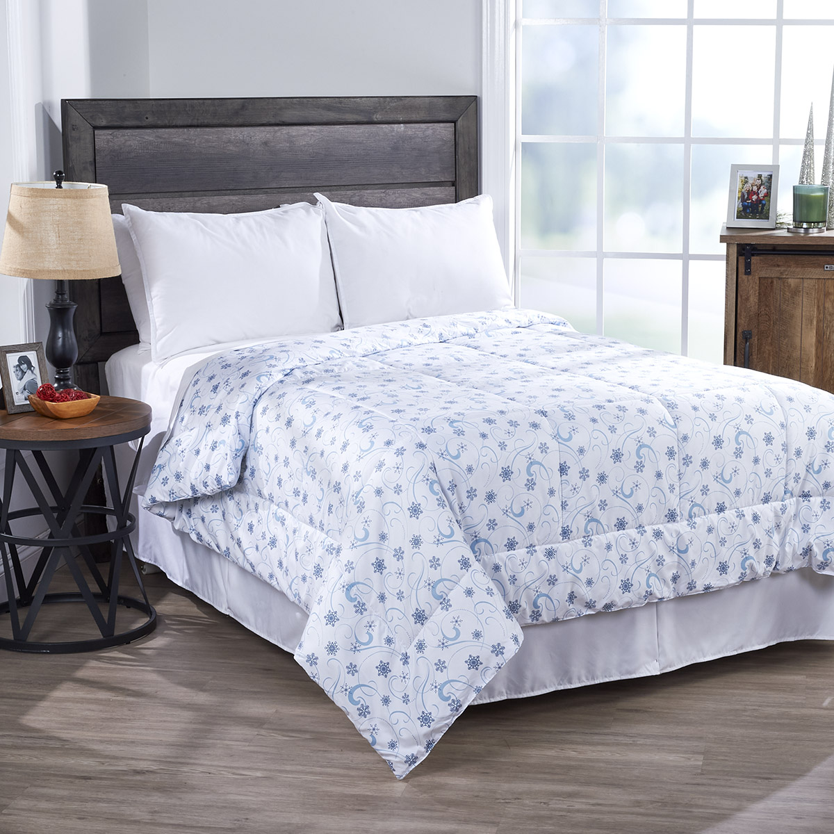 Royal Heritage Morning Frost Down Alternative ReversibleComforter