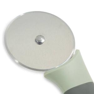 BergHOFF Leo Balance 7.5in. Stainless Steel Pizza Cutter alternate view