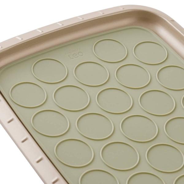 BergHOFF Leo Balance Non-Stick 12.5in. Silicone Cookie Baking Mat alternate view
