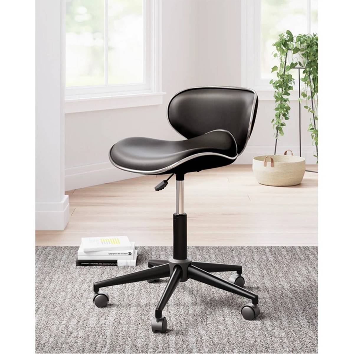 Signature Design By Ashley Beauenali Home Office Chair