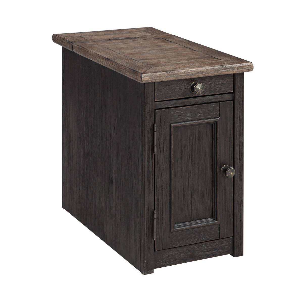 Signature Design By Ashley Tyler Creek Chairside USB End Table