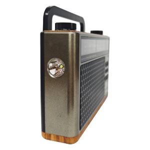 QFX Retro AM/FM Radio With Flashlight alternate view