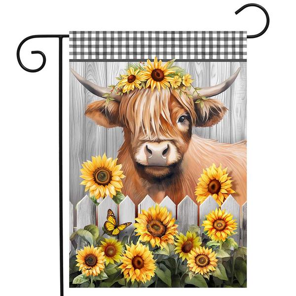 Briarwood Lane Highland Cow Garden Flag