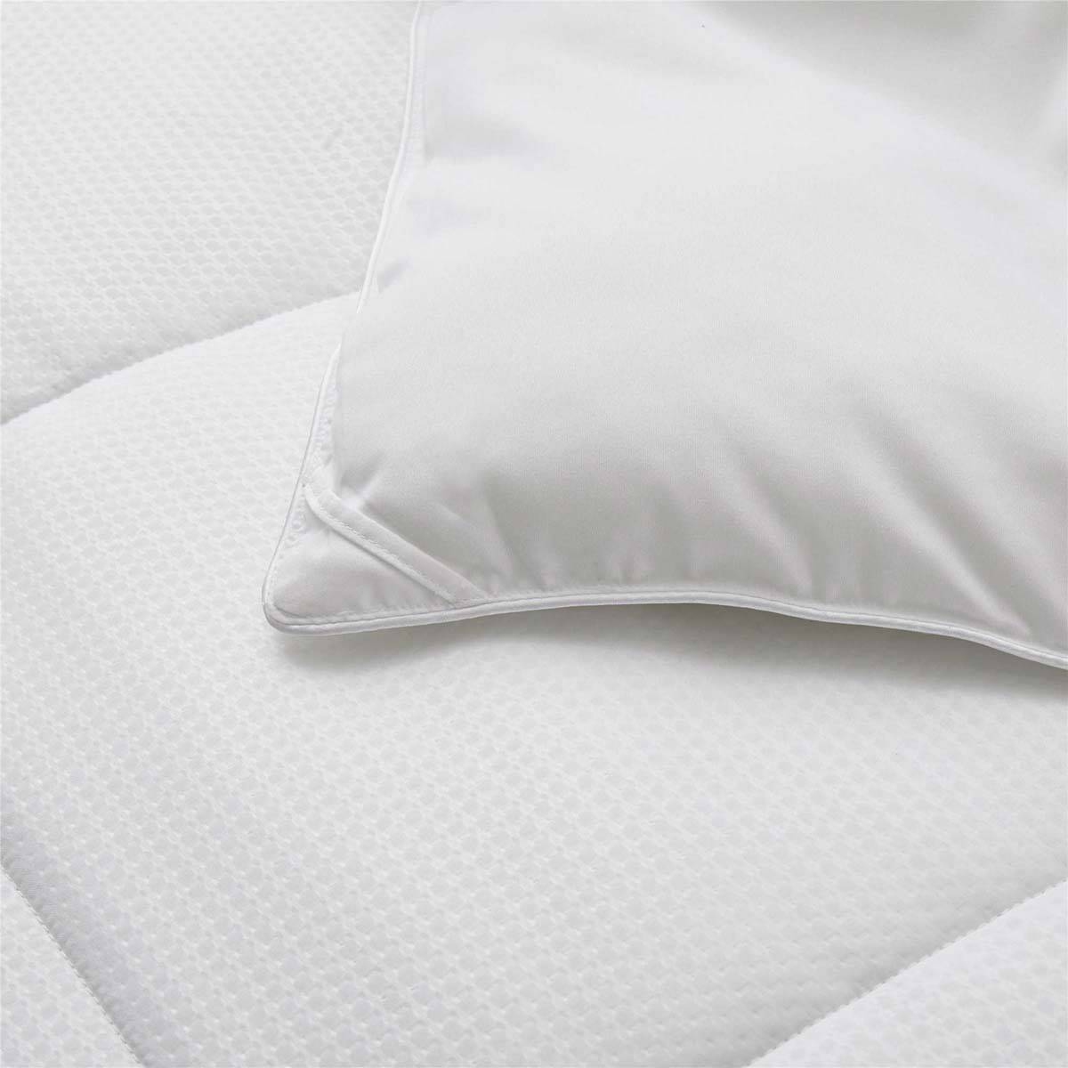 PeaceNest Embossed All Season Down Alternative Comforter