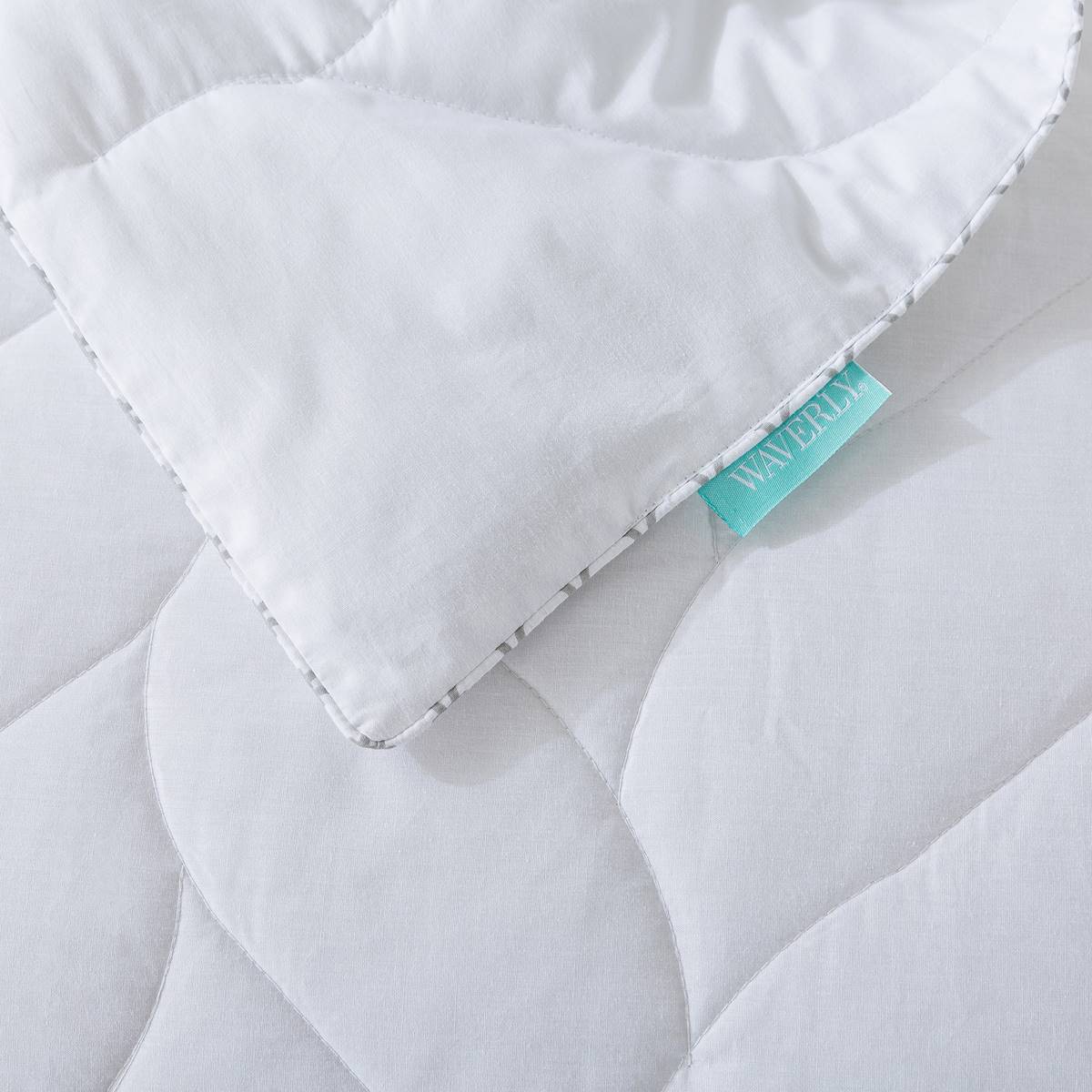 Waverly Antimicrobial White Down Blanket