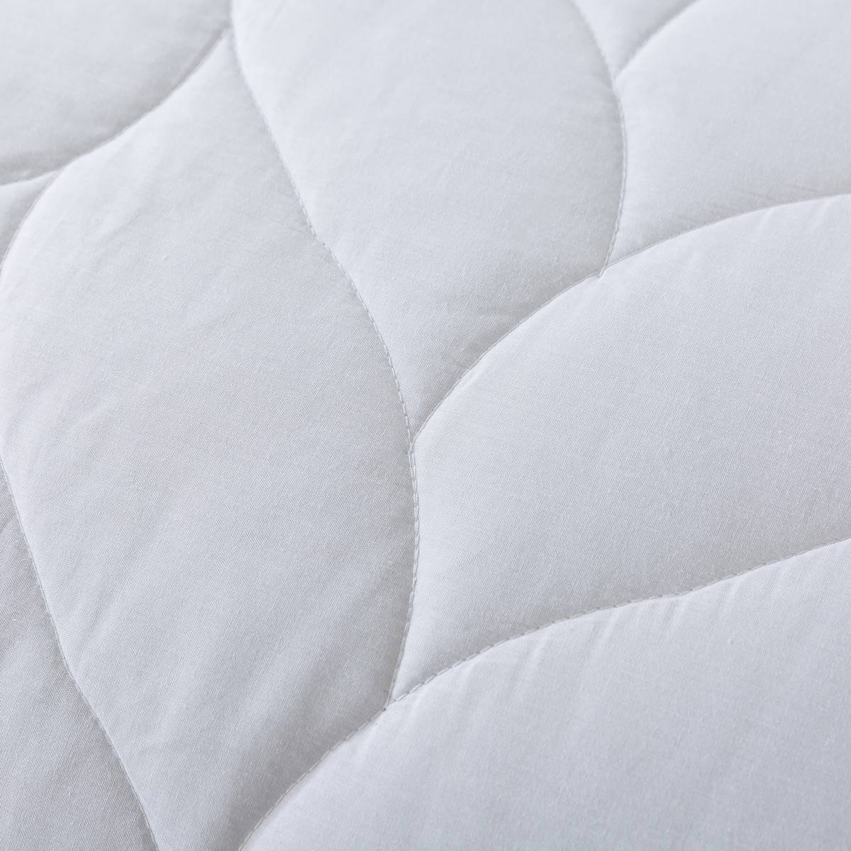 Waverly Antimicrobial White Down Blanket