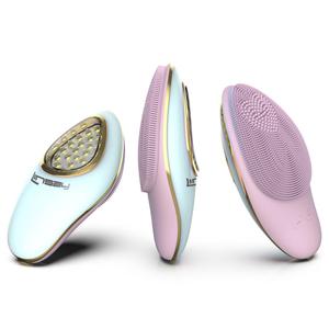 Linsay LED Facial Cleansing Brush and Day Cream Bundle alternate view